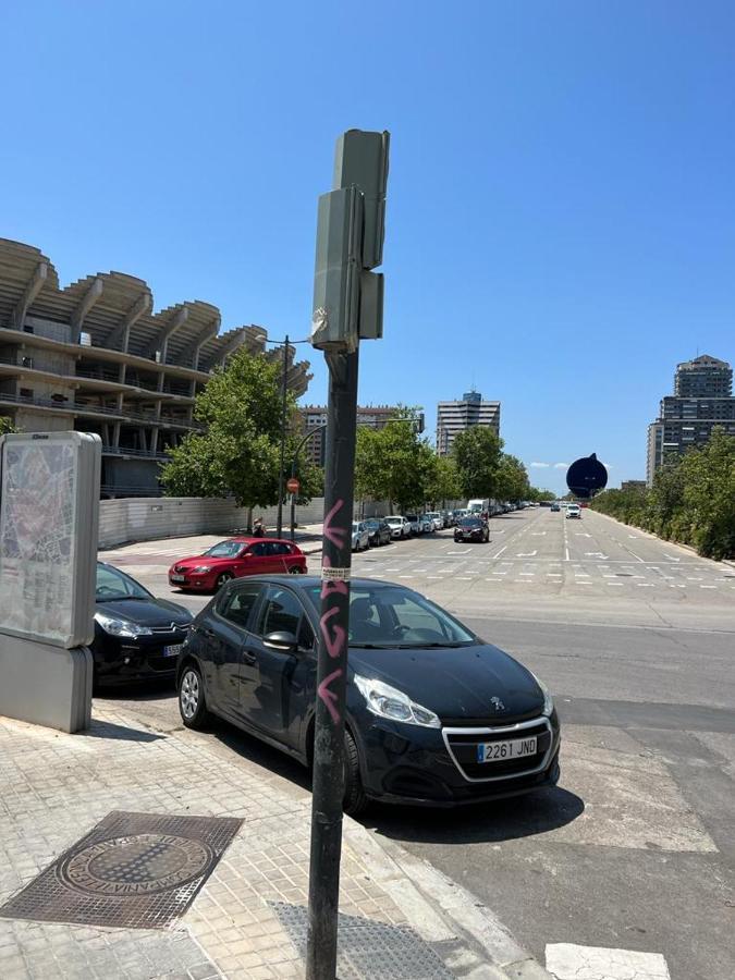 Esmeralda Apartment With Free Private Underground Parking Valencia Kültér fotó